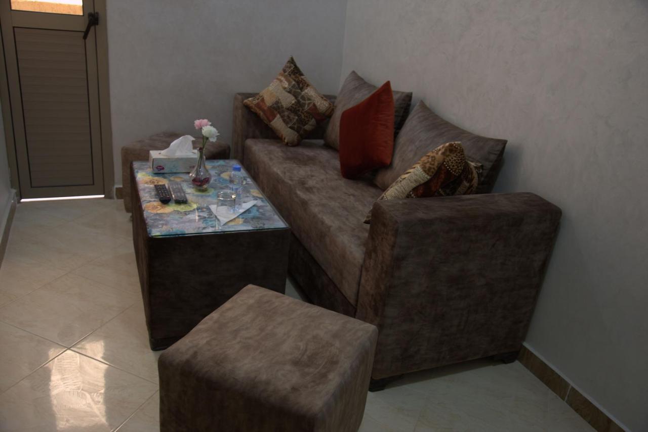 ホテル Dakhla Guest エクステリア 写真